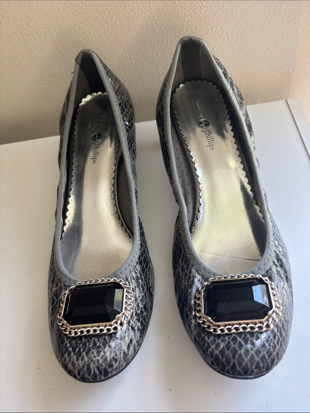 Lindsay & Phillips Gray Snake-Print Flats with Black Gem Accent